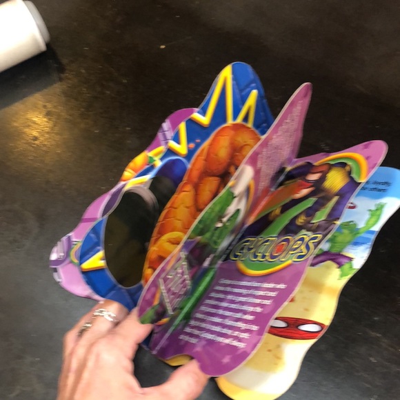 MARVEL SET OF 4 Books - Picture 15 of 17